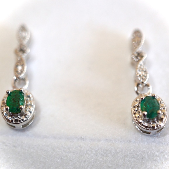 Vintage Style Emerald &Diamond Dangle Earrings - Picture 5 of 5